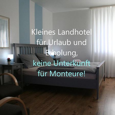 Landhaus Edelweiss Bed&Breakfast - Adults Only ノイシュタット・アム・レンシュタイク エクステリア 写真